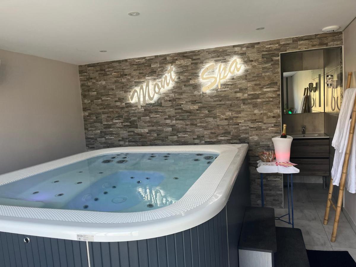 Le Relais De La Fontaine & Jacuzzi Villa Montcornet  Kültér fotó
